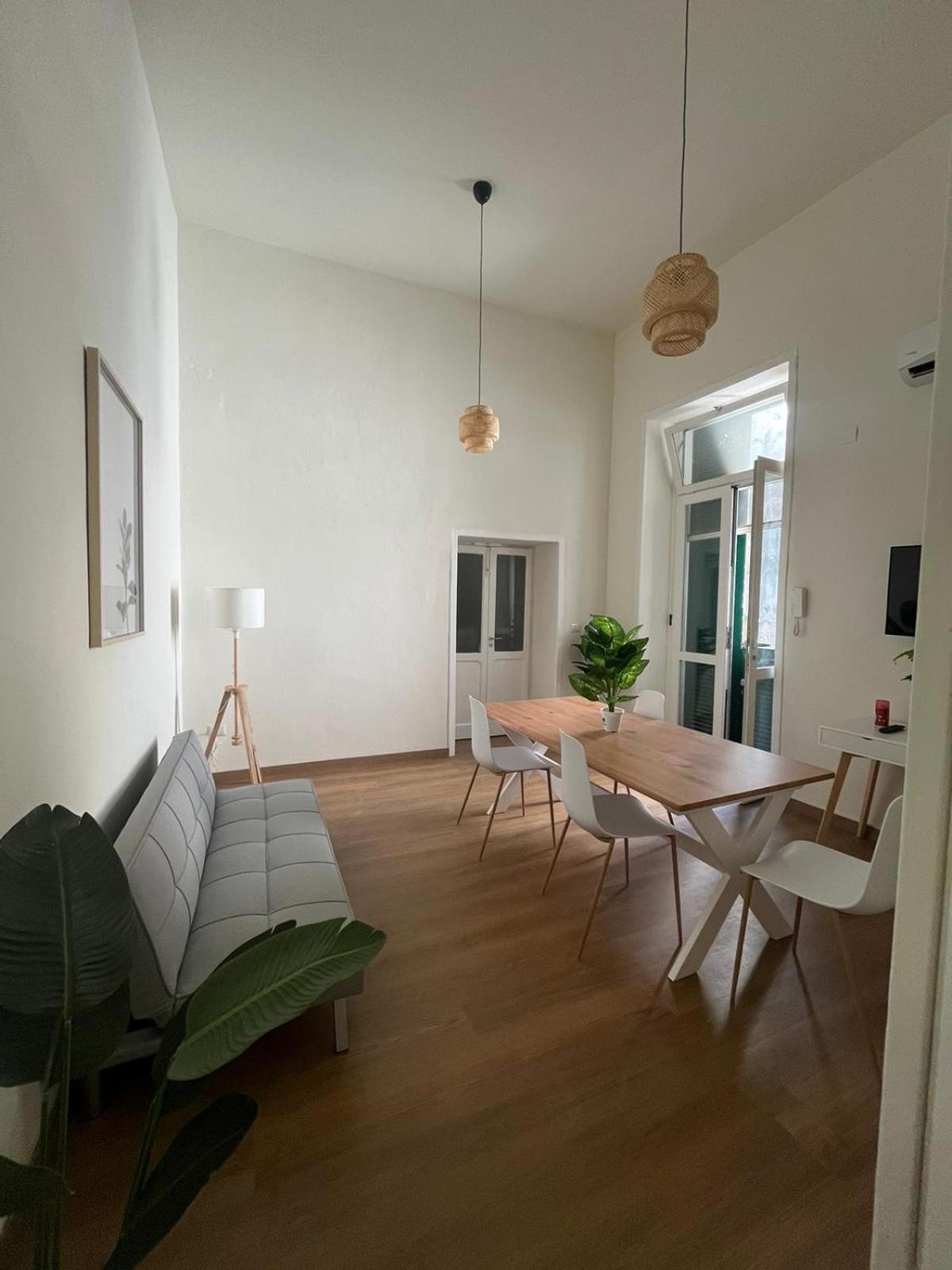 Апартаменты Cozy Historical Flat Napoli Экстерьер фото
